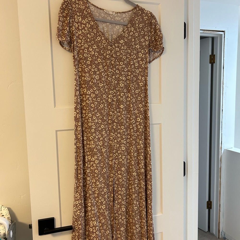 Sozy V-Neck Maxi Dress in Floral